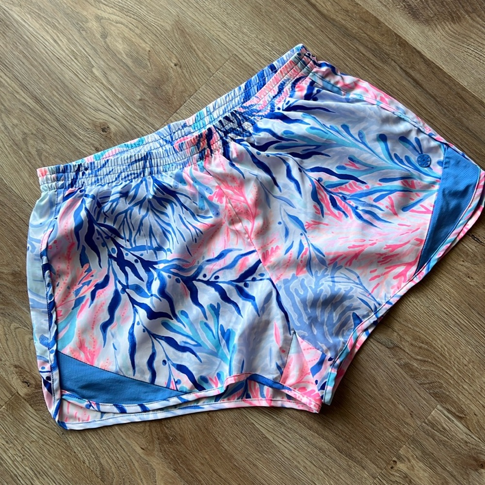Lilly Pulitzer Luxletic size M shorts